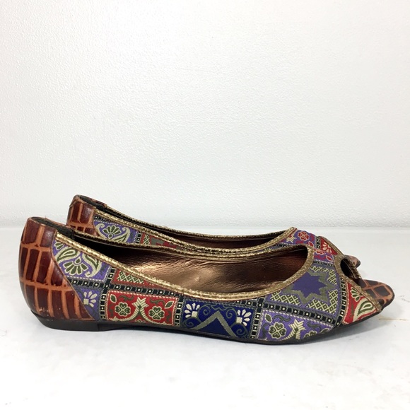 slip on raphaella booz